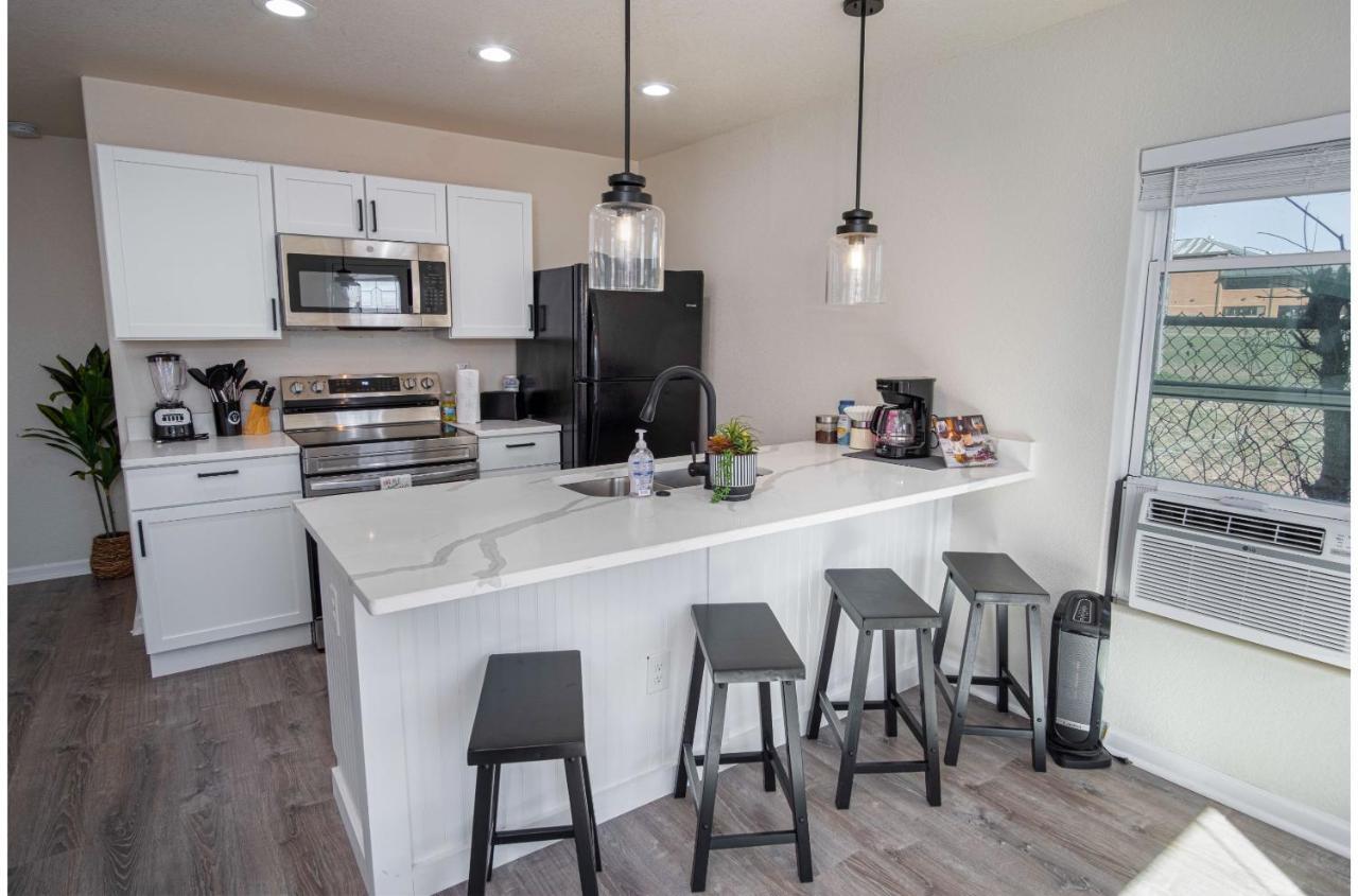 Adorable 2Br Guesthouse Close To Riverwalk And Dt San Antonio Zimmer foto