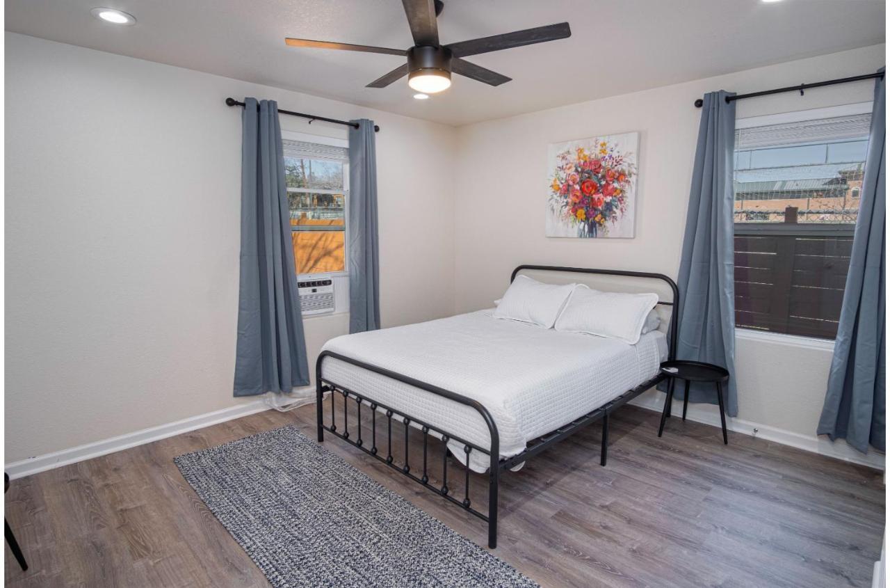Adorable 2Br Guesthouse Close To Riverwalk And Dt San Antonio Zimmer foto